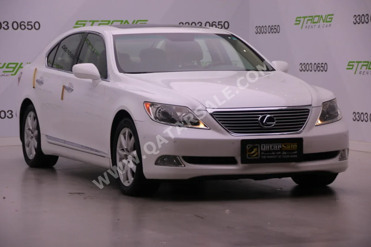 Lexus  LS  460  2007  Automatic  38,000 Km  8 Cylinder  Rear Wheel Drive (RWD)  Sedan  White
