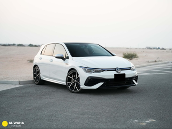 Volkswagen  Golf  R  2024  Automatic  18,000 Km  4 Cylinder  All Wheel Drive (AWD)  Hatchback  White  With Warranty