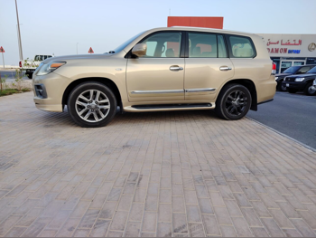 Lexus  LX  570  2008  Automatic  320,000 Km  8 Cylinder  Four Wheel Drive (4WD)  SUV  Gold