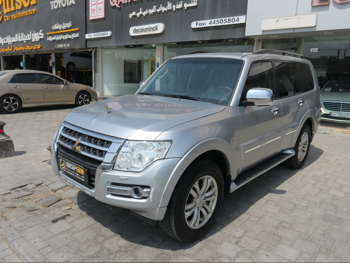 Mitsubishi  Pajero  3.8  2019  Automatic  170,000 Km  6 Cylinder  Four Wheel Drive (4WD)  SUV  Gray