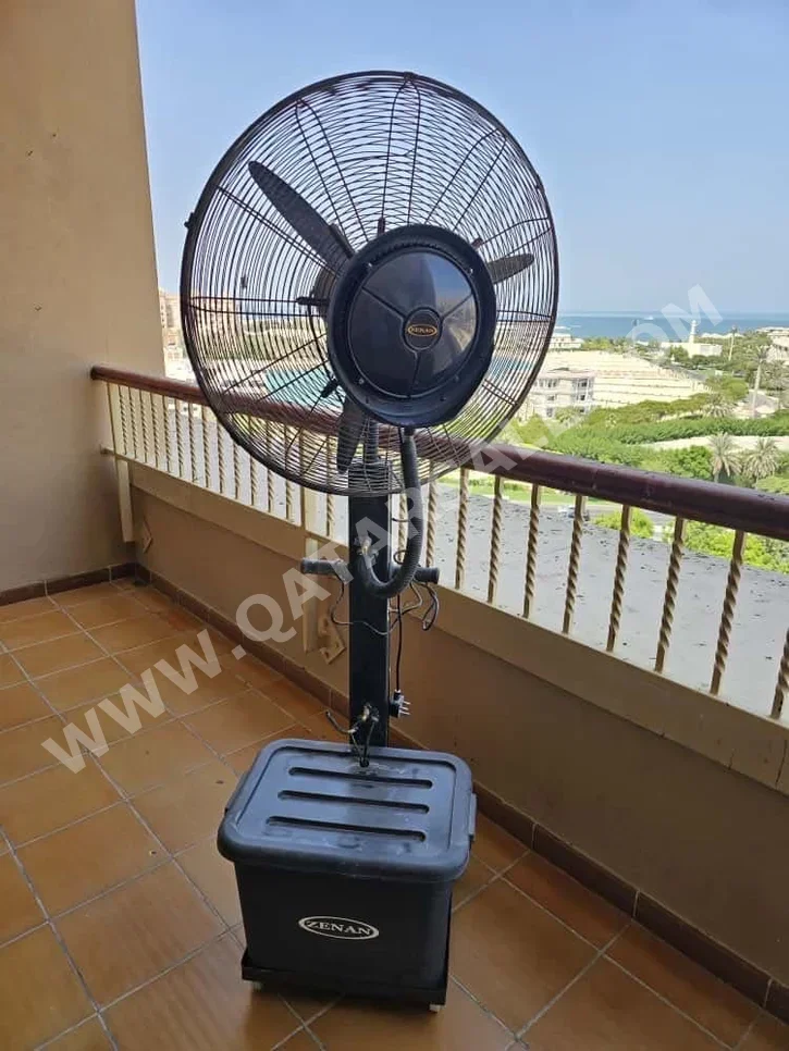 Portable Fans Black  Wall Plug-In  Large