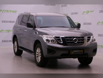 Nissan  Patrol  XE  2019  Automatic  220,000 Km  8 Cylinder  Four Wheel Drive (4WD)  SUV  Gray