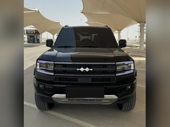 بي واي دي ليوبيرد 5 الترا 5 2026 اوتوماتيك 0 كم 4 سلندر دفع رباعي اس يو في أسود تحت الضمان