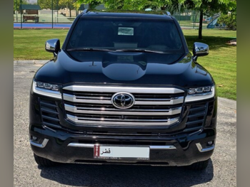 Toyota  Land Cruiser  VXR Twin Turbo  2024  Automatic  29,869 Km  6 Cylinder  Four Wheel Drive (4WD)  SUV  Black  With Warranty