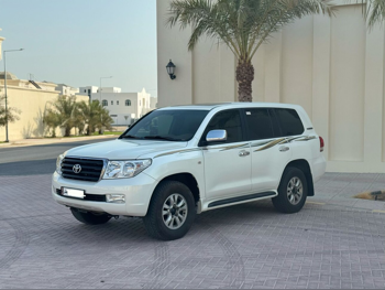 Toyota  Land Cruiser  GX  2008  Automatic  340,000 Km  6 Cylinder  Four Wheel Drive (4WD)  SUV  White