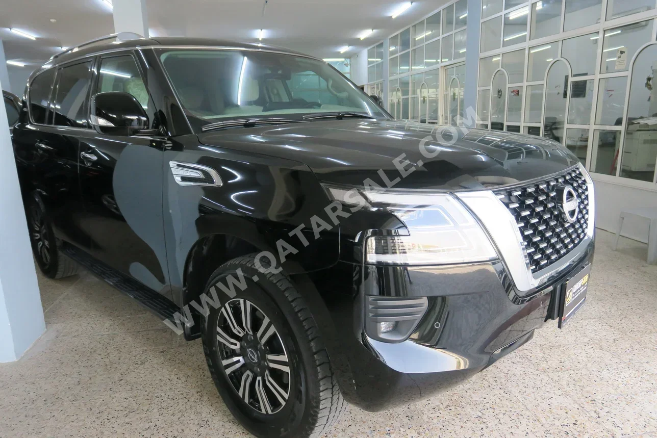 Nissan  Patrol  SE  2024  Automatic  86,000 Km  6 Cylinder  Four Wheel Drive (4WD)  SUV  Black  With Warranty