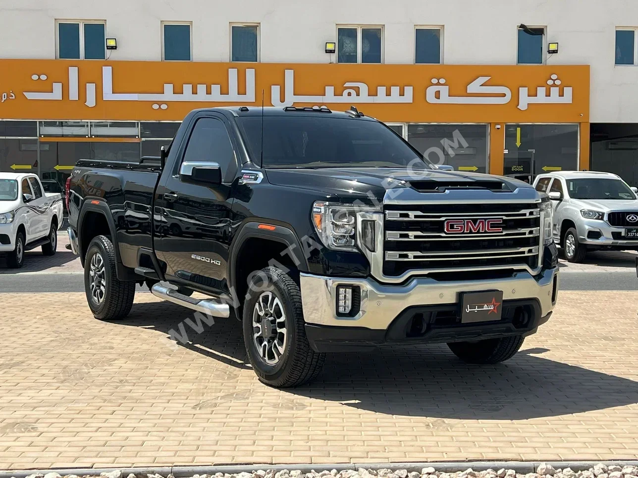 GMC  Sierra  2500 HD  2022  Automatic  36,000 Km  8 Cylinder  Four Wheel Drive (4WD)  Pick Up  Black  With Warranty