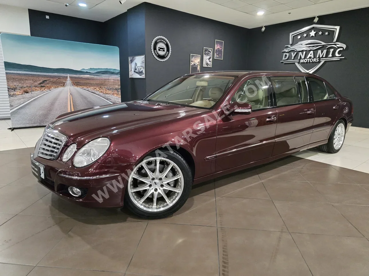 Mercedes-Benz  E-Class  350  2007  Automatic  19,229 Km  6 Cylinder  Rear Wheel Drive (RWD)  Sedan  Maroon