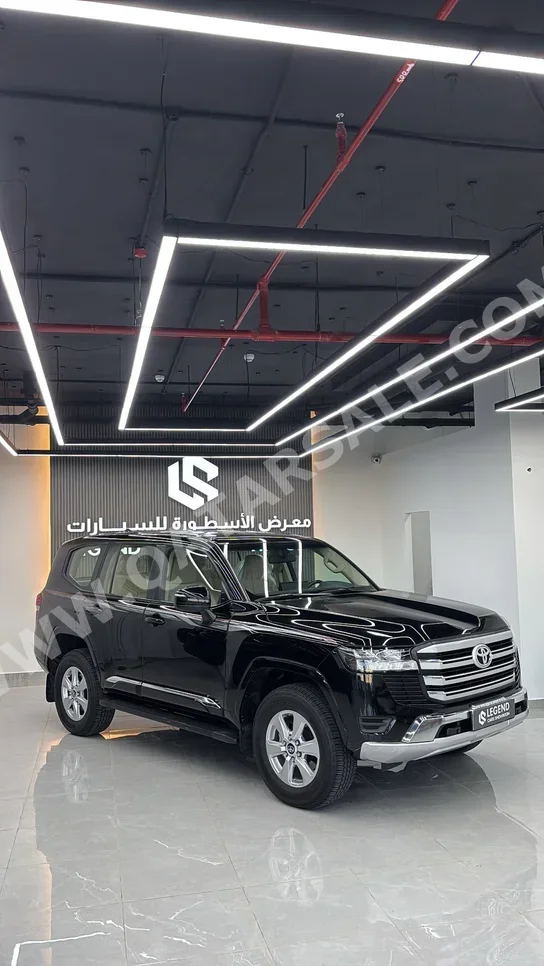 Toyota  Land Cruiser  GXR  2024  Automatic  65,000 Km  6 Cylinder  Four Wheel Drive (4WD)  SUV  Black  With Warranty