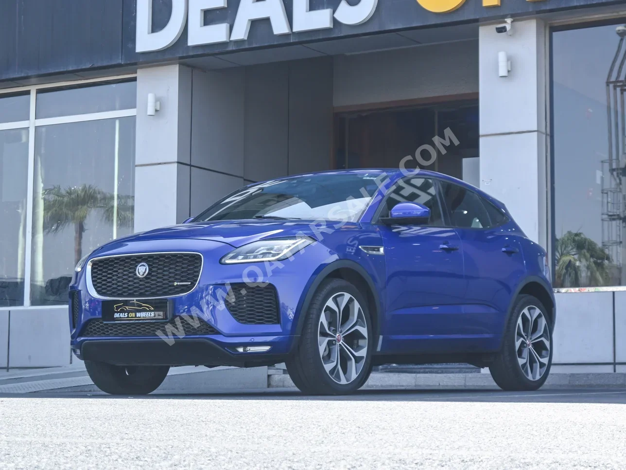 Jaguar  E-Pace  R Dynamic  2018  Automatic  61,000 Km  4 Cylinder  All Wheel Drive (AWD)  SUV  Blue