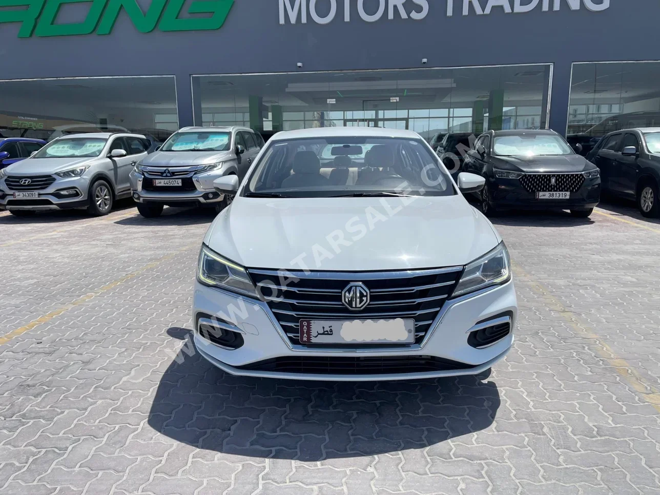 MG  5  2022  Automatic  82,000 Km  4 Cylinder  Front Wheel Drive (FWD)  Sedan  White  With Warranty