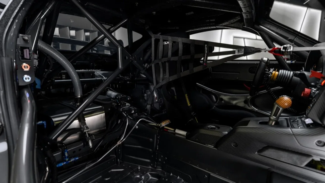 بورش  935  2019  اوتوماتيك  60 كم  6 سلندر  دفع خلفي  كوبيه \ سبورت  أسود