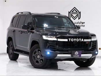 Toyota  Land Cruiser  GR Sport Twin Turbo  2023  Automatic  116,000 Km  6 Cylinder  Four Wheel Drive (4WD)  SUV  Black  With Warranty