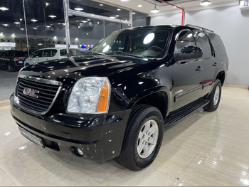 GMC  Yukon  XL  2013  Automatic  226,000 Km  8 Cylinder  Four Wheel Drive (4WD)  SUV  Black