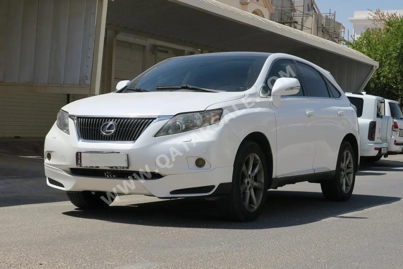 Lexus  RX  350  2011  Automatic  234,000 Km  6 Cylinder  Four Wheel Drive (4WD)  SUV  White