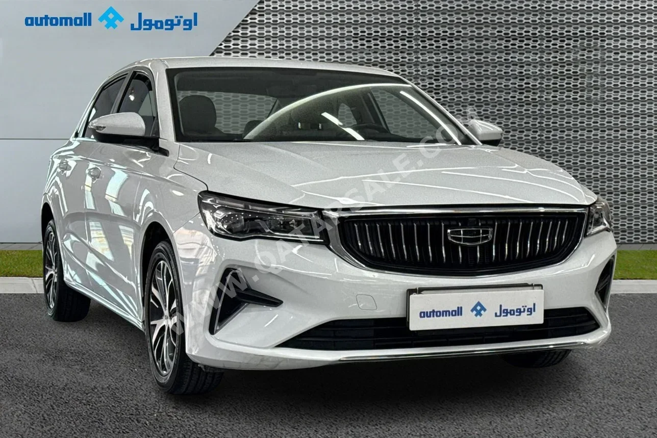 Geely  Emgrand  2026  Automatic  560 Km  4 Cylinder  Front Wheel Drive (FWD)  Sedan  White  With Warranty