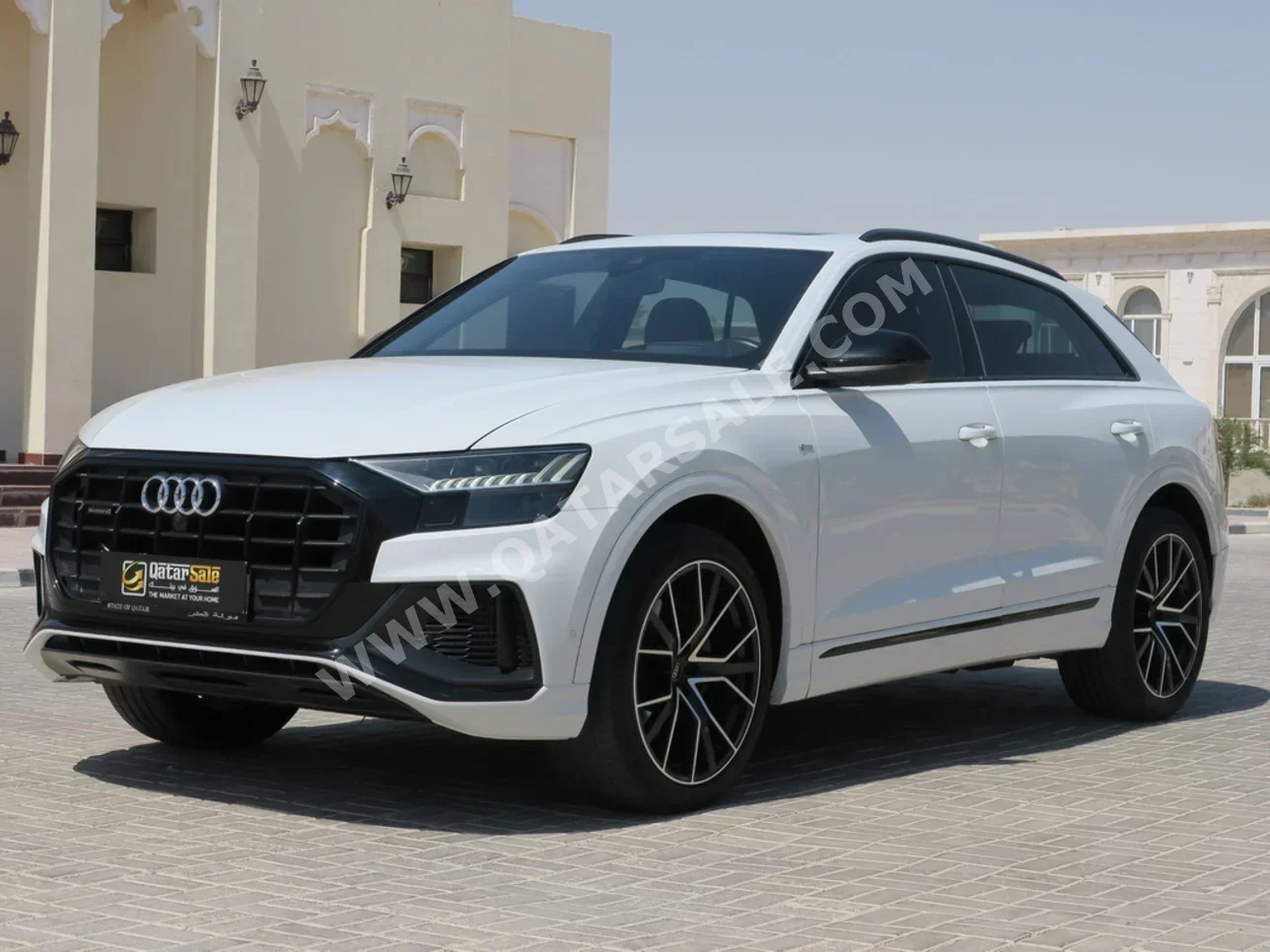 اودي  كيو 8  TFSI Quattro  2021  اوتوماتيك  57,000 كم  6 سلندر  دفع رباعي  اس يو في  أبيض