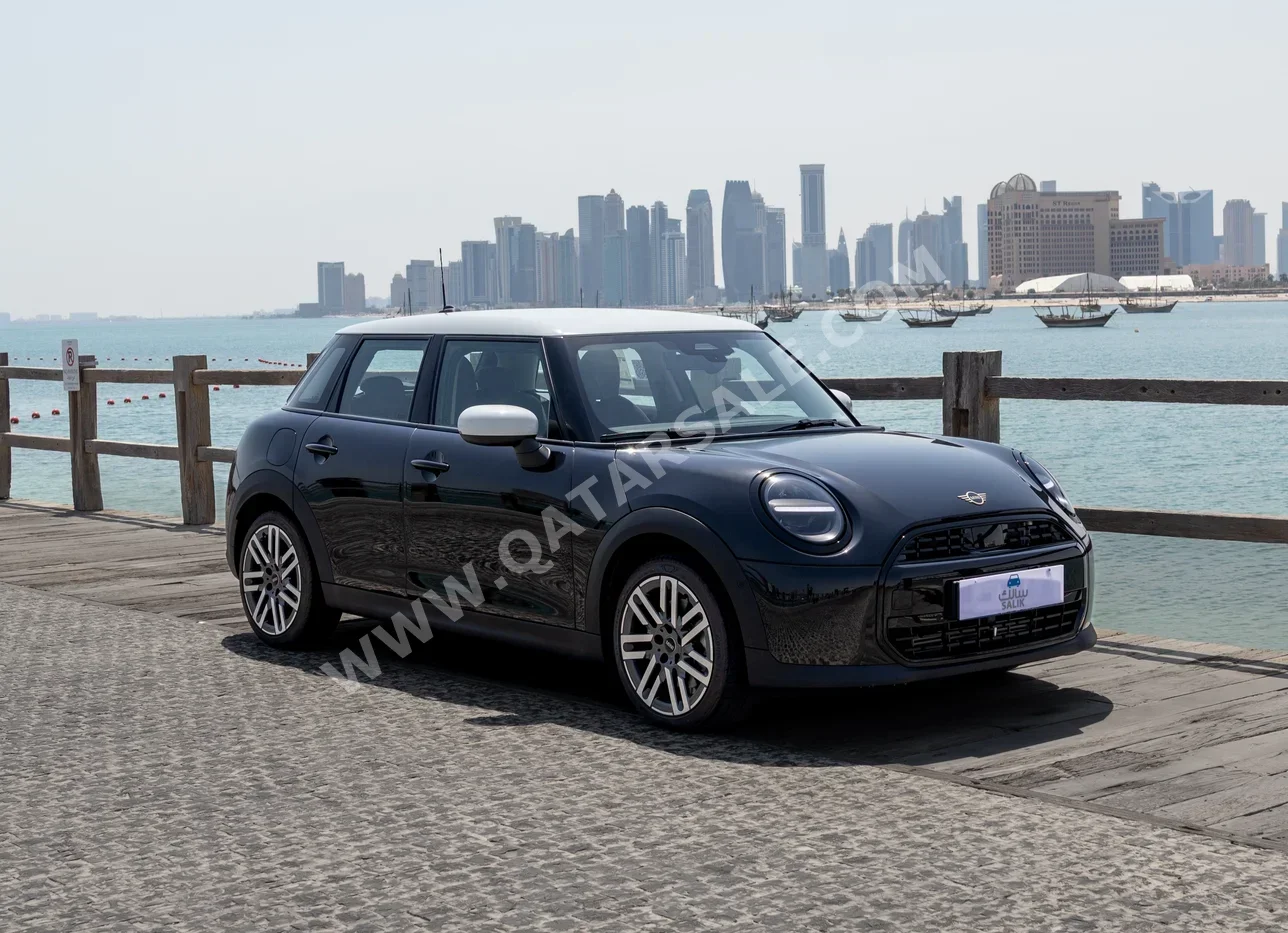 Mini  Cooper  3 Cylinder  Hatchback  Black  2025