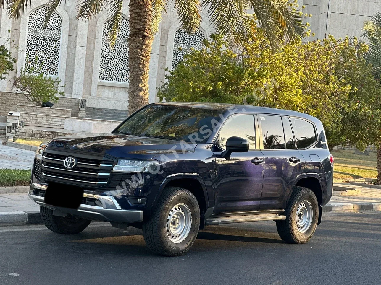Toyota  Land Cruiser  GX  2022  Automatic  150,000 Km  6 Cylinder  Four Wheel Drive (4WD)  SUV  Dark Blue