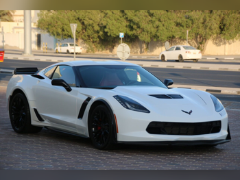 Chevrolet  Corvette  C7  2019  Automatic  39,500 Km  8 Cylinder  Rear Wheel Drive (RWD)  Coupe / Sport  White