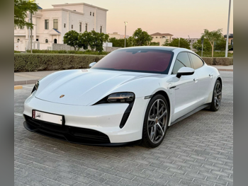 Porsche  Taycan  2021  Automatic  109,000 Km  0 Cylinder  All Wheel Drive (AWD)  Sedan  White  With Warranty