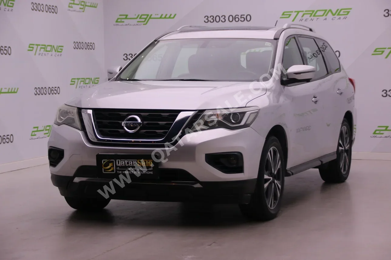 Nissan  Pathfinder  Platinum  2018  Automatic  103,000 Km  6 Cylinder  Four Wheel Drive (4WD)  SUV  Silver