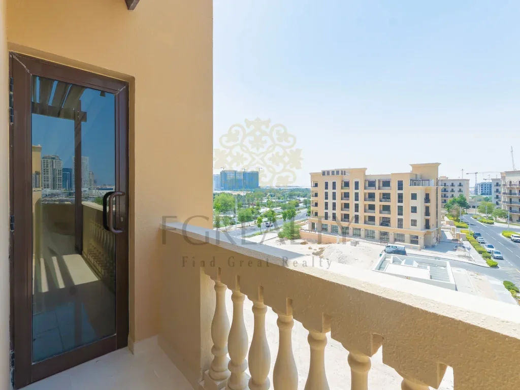 2 Bedrooms  Apartment  For Sale  in Al Daayen -  Al Egla  Fully Furnished