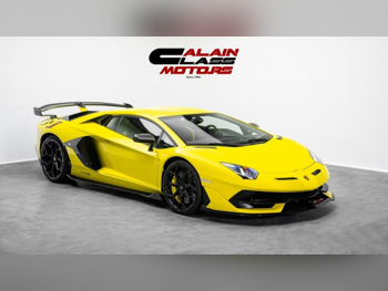 لمبرجيني  أفانتادور  اس في جي  2019  اوتوماتيك  4,357 كم  12 سلندر  دفع كلي مستمر  كوبيه \ سبورت  أصفر