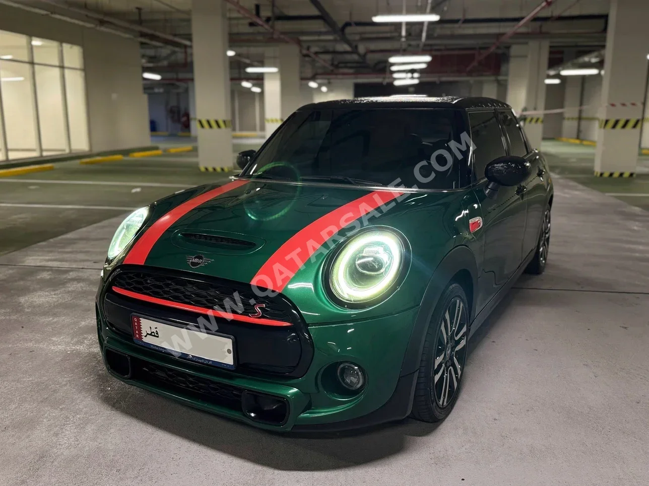 Mini  Cooper  S  2021  Automatic  58,000 Km  4 Cylinder  Front Wheel Drive (FWD)  Hatchback  Dark Green