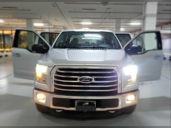 Ford  F  150  2015  Automatic  180,000 Km  6 Cylinder  Four Wheel Drive (4WD)  Pick Up  Phantom Grey
