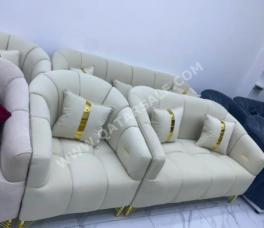 Sofas, Couches & Chairs Sofa Set