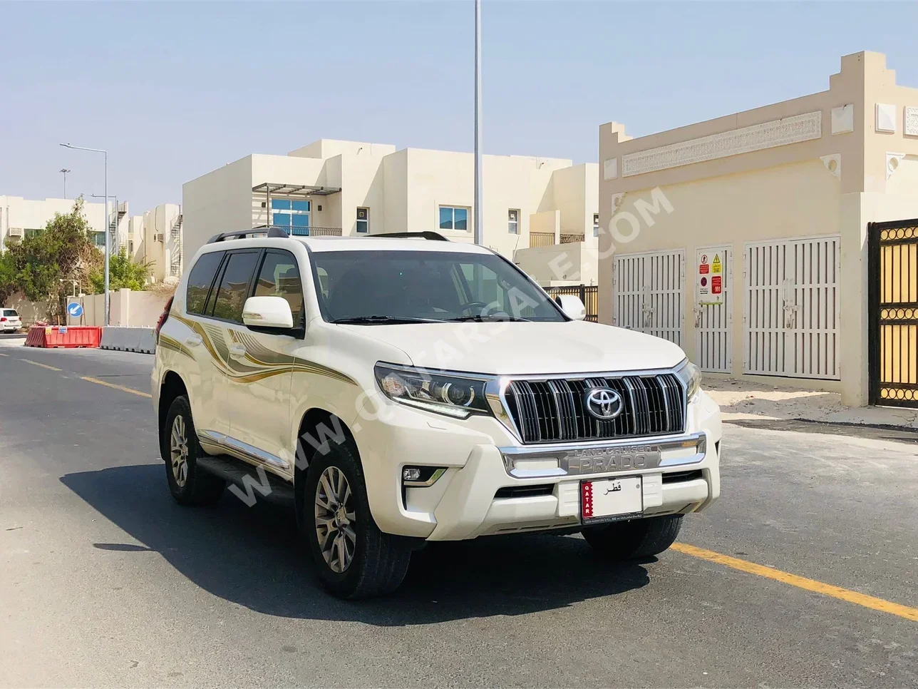 Toyota  Prado  TXL  2020  Automatic  120,000 Km  6 Cylinder  Four Wheel Drive (4WD)  SUV  White