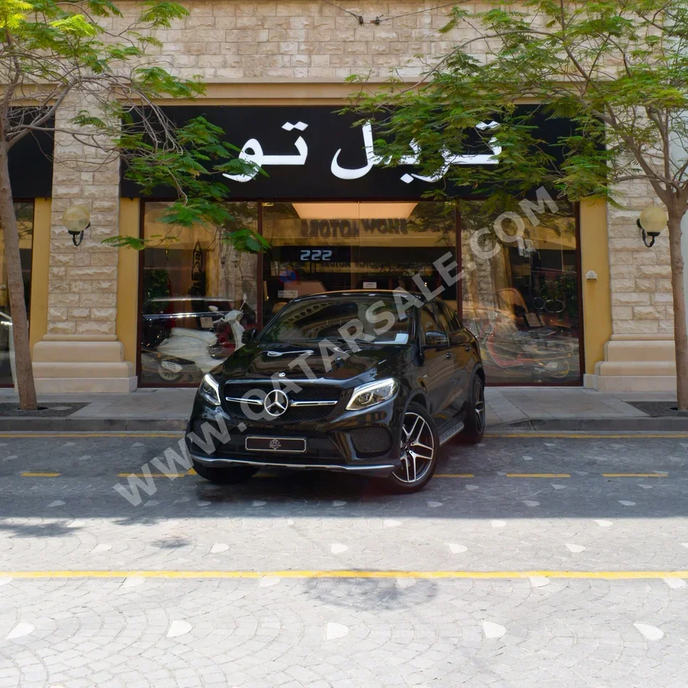 مرسيدس - بنز  جي ال اي  43 AMG  2019  اوتوماتيك  98,100 كم  6 سلندر  دفع رباعي  اس يو في  أسود