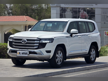 Toyota  Land Cruiser  GXR  2024  Automatic  16,000 Km  6 Cylinder  Four Wheel Drive (4WD)  SUV  White  With Warranty