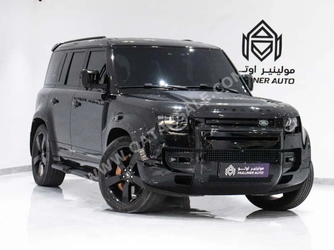 Land Rover  Defender  110 HSE  2022  Automatic  48,000 Km  8 Cylinder  Four Wheel Drive (4WD)  SUV  Black  With Warranty