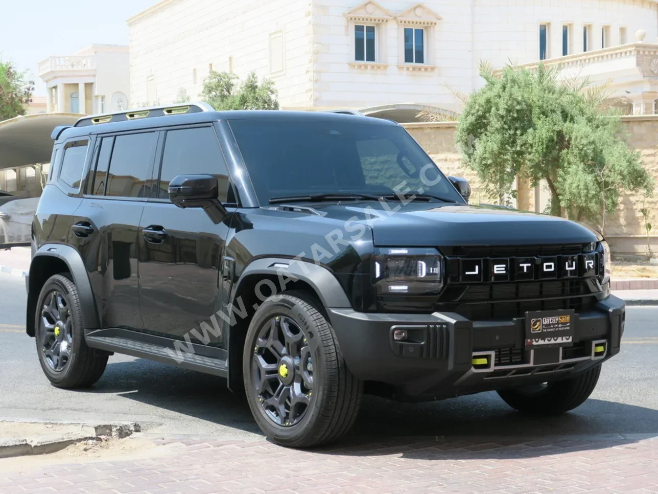 Jetour  T2  2025  Automatic  12,918 Km  4 Cylinder  Four Wheel Drive (4WD)  SUV  Black  With Warranty