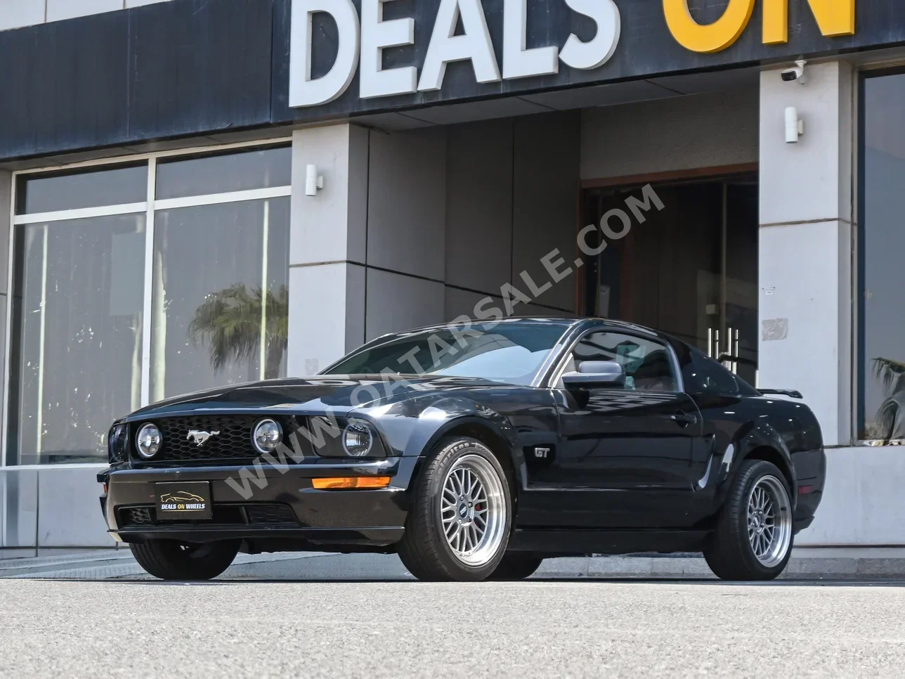 Ford  Mustang  GT  2008  Automatic  130,000 Km  8 Cylinder  Rear Wheel Drive (RWD)  Coupe / Sport  Black