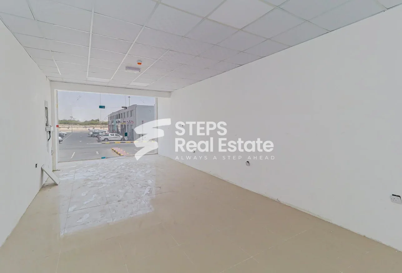 Commercial Shops - Not Furnished  - Al Shahaniya  For Rent  - Al Shahaniya