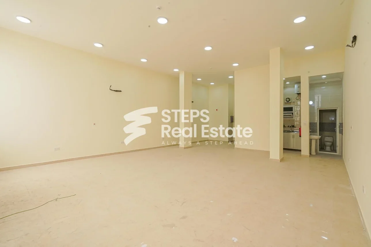 Commercial Offices - Not Furnished  - Al Wakrah  - Barkit Al Awamer