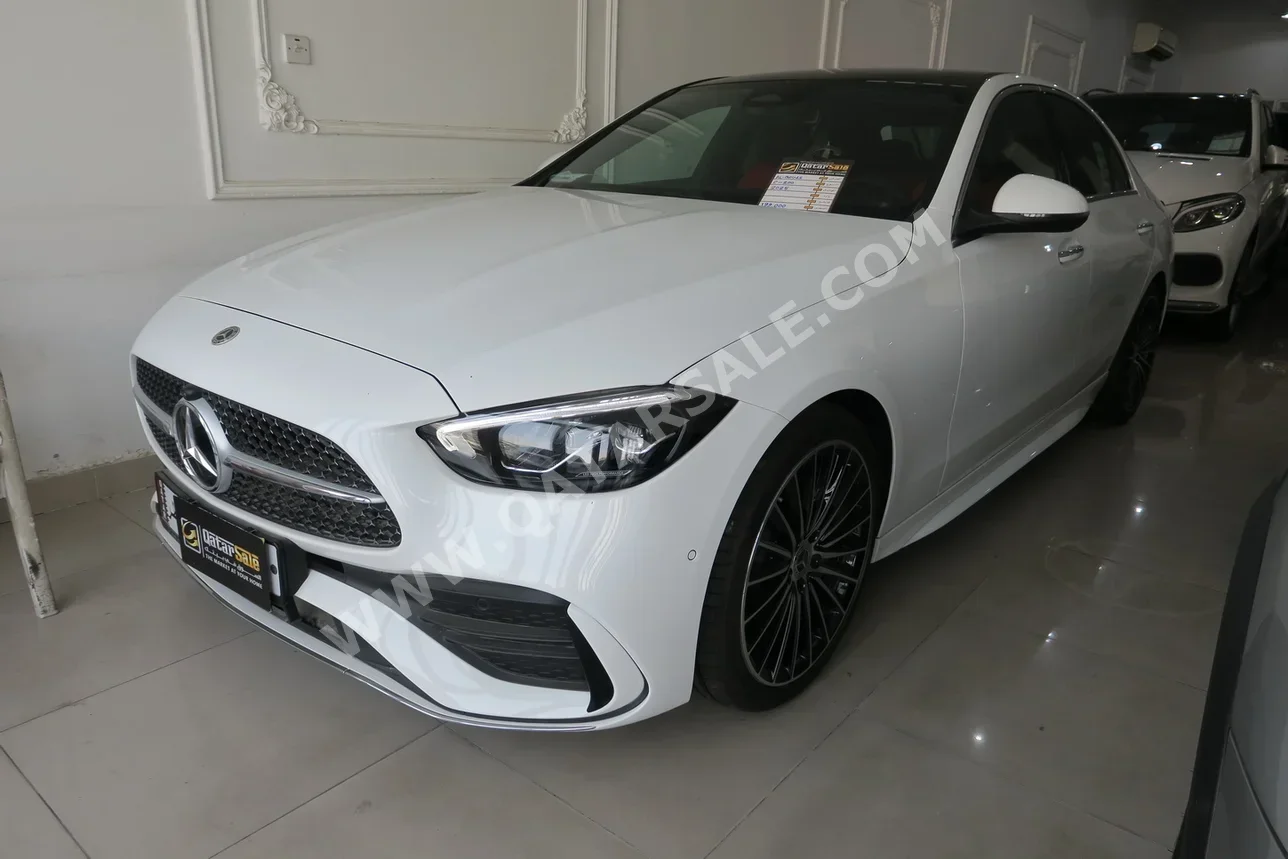 Mercedes-Benz  C-Class  200  2025  Automatic  0 Km  4 Cylinder  Rear Wheel Drive (RWD)  Sedan  White  With Warranty