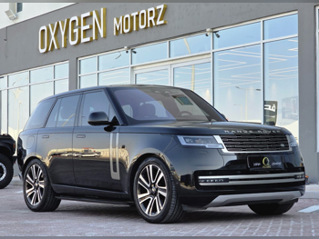 Land Rover  Range Rover  Vogue  2023  Automatic  60,000 Km  6 Cylinder  Four Wheel Drive (4WD)  SUV  Black  With Warranty