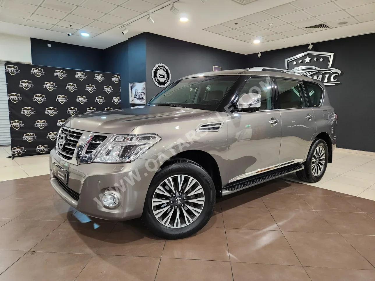 Nissan  Patrol  Platinum  2017  Automatic  85,000 Km  6 Cylinder  Four Wheel Drive (4WD)  SUV  Gray