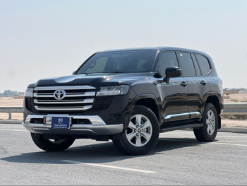 Toyota  Land Cruiser  GXR  2023  Automatic  26,000 Km  6 Cylinder  Four Wheel Drive (4WD)  SUV  Black  With Warranty