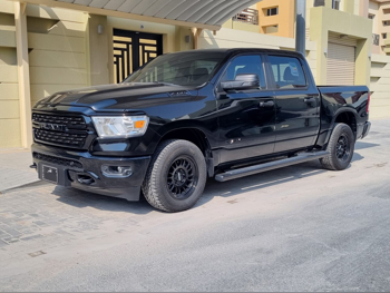 Dodge Ram Big Horn 2023 Automatic 15,000 Km 8 Cylinder Four Wheel Drive (4WD) Pick Up Black