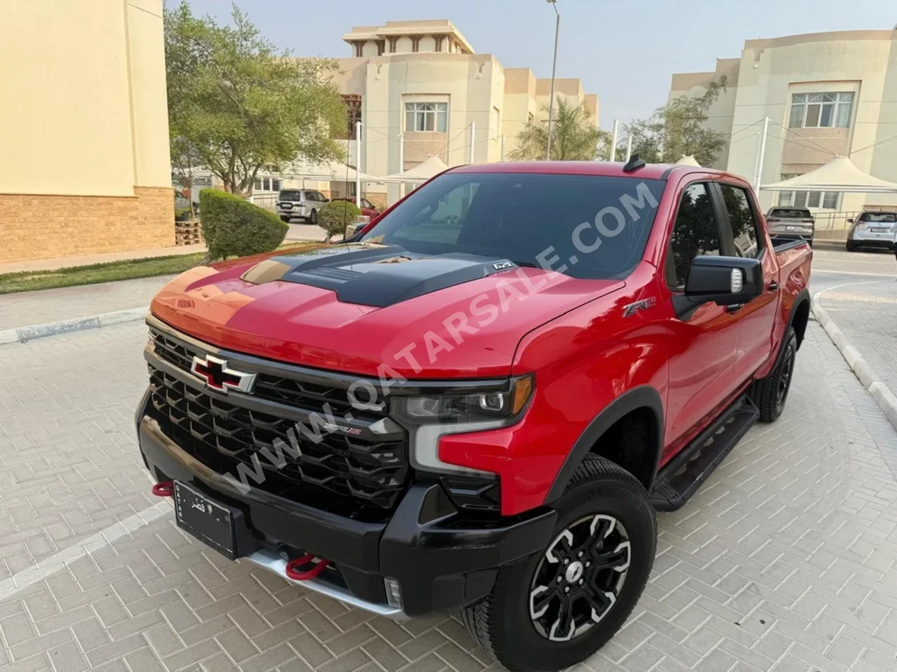 شفروليه  سلفرادو  زد ار 2  2022  اوتوماتيك  130,000 كم  8 سلندر  دفع رباعي  بيكب  أحمر