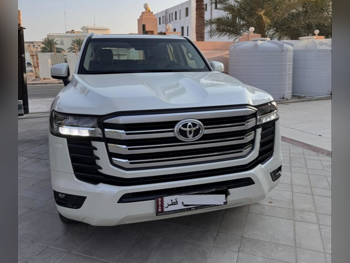 Toyota  Land Cruiser  GXR Twin Turbo  2023  Automatic  47,500 Km  6 Cylinder  Four Wheel Drive (4WD)  SUV  Pearl  With Warranty