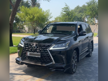 Lexus  LX  570 S Black Edition  2021  Automatic  134,000 Km  8 Cylinder  Four Wheel Drive (4WD)  SUV  Black  With Warranty