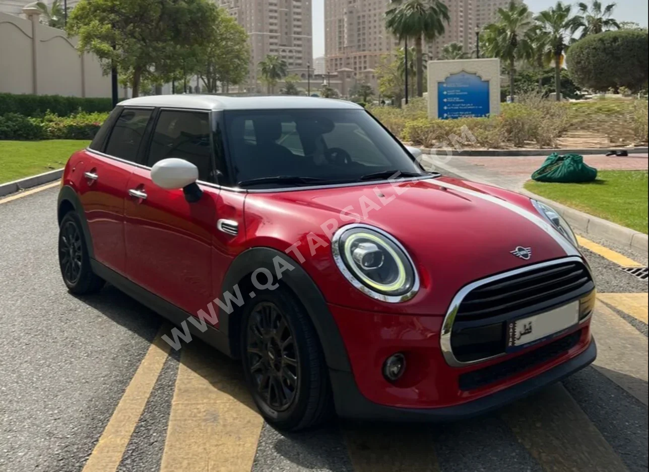 Mini  Cooper  2021  Automatic  108,000 Km  3 Cylinder  Front Wheel Drive (FWD)  Hatchback  Red