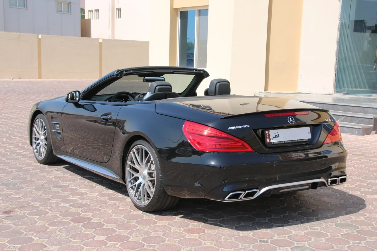 مرسيدس - بنز اس ال 63 AMG 2017 اوتوماتيك 23,000 كم 8 سلندر دفع خلفي كشف أسود