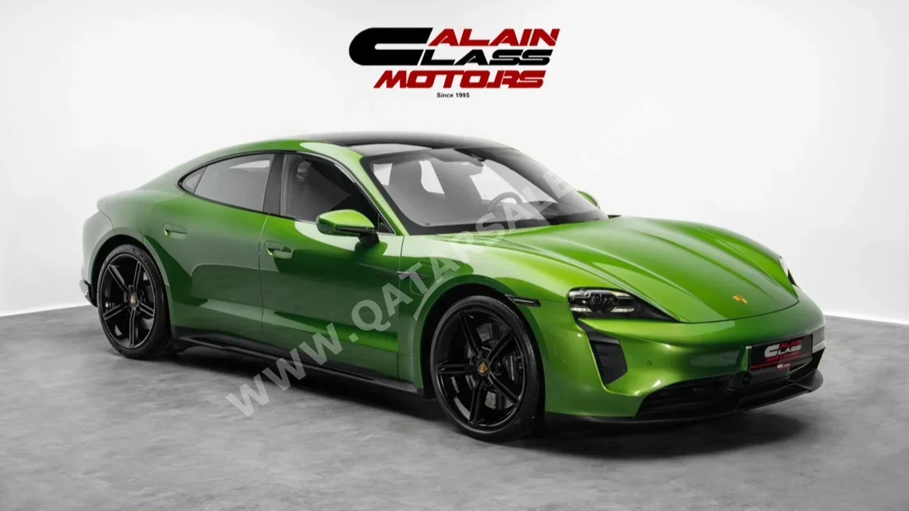 Porsche  Taycan  4 S  2021  Automatic  62,632 Km  0 Cylinder  All Wheel Drive (AWD)  Sedan  Green